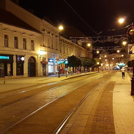 Vagabond Apartman Miskolc Exterior foto