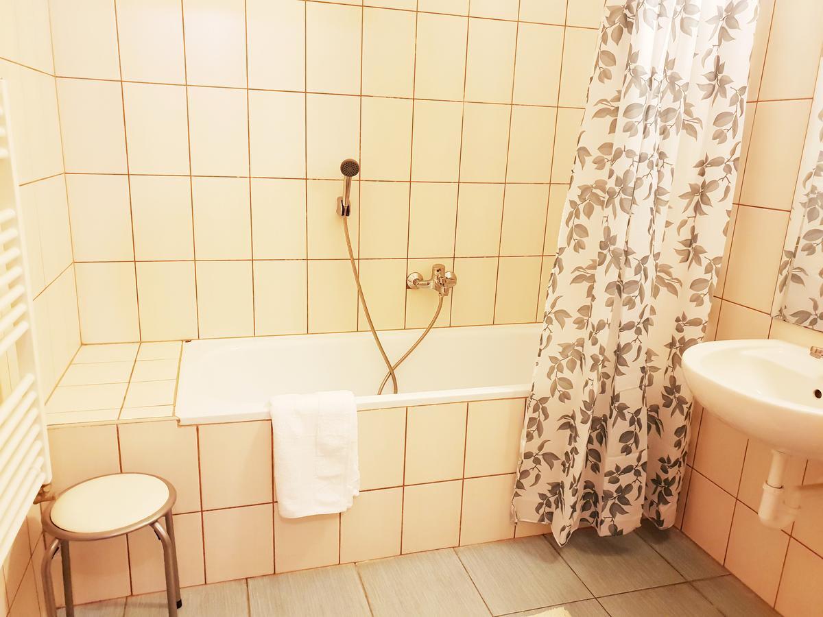 Vagabond Apartman Miskolc Exterior foto