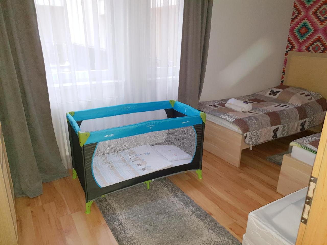 Vagabond Apartman Miskolc Exterior foto